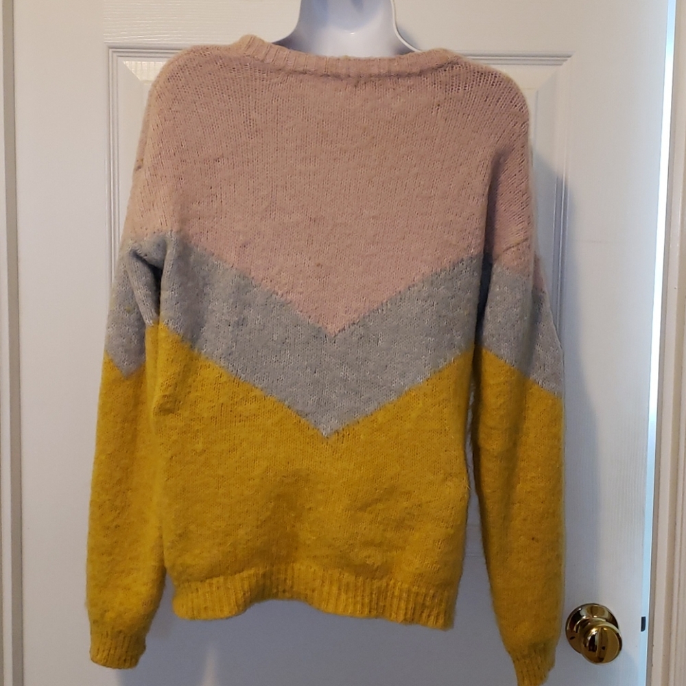 Style Me Sweater - Picture 2 of 2